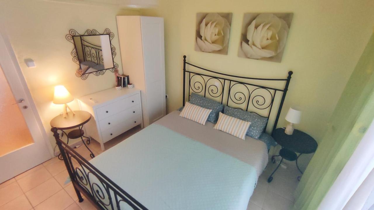 Cosy Apartment By The Sea Metamorfosi  Esterno foto
