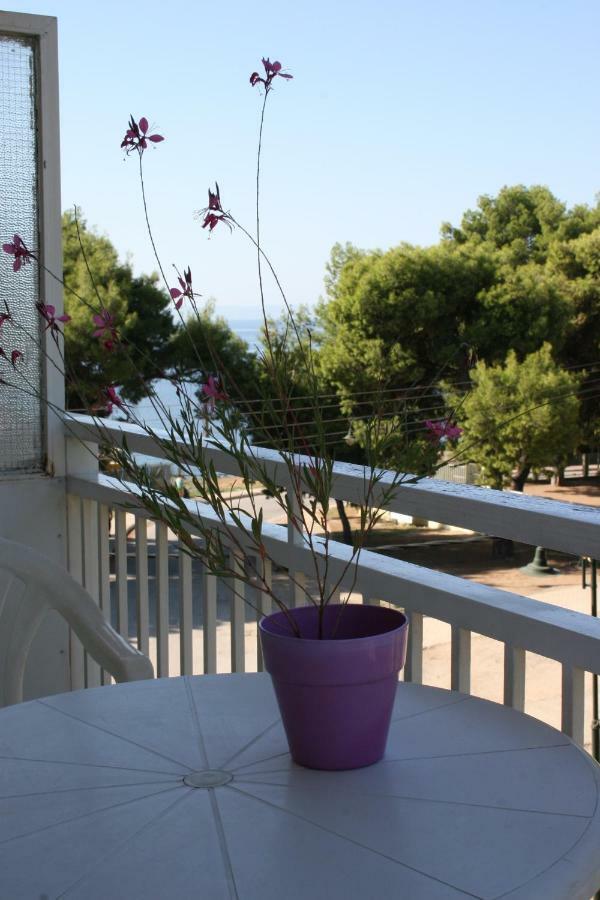Cosy Apartment By The Sea Metamorfosi  Esterno foto