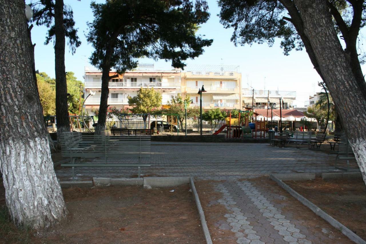 Cosy Apartment By The Sea Metamorfosi  Esterno foto